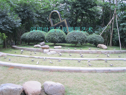 同心鎖廣(guang)場(chang)雕塑