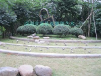 同心鎖廣(guang)場(chang)雕塑