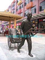 龍華商(shang)業街(jiē)雕塑